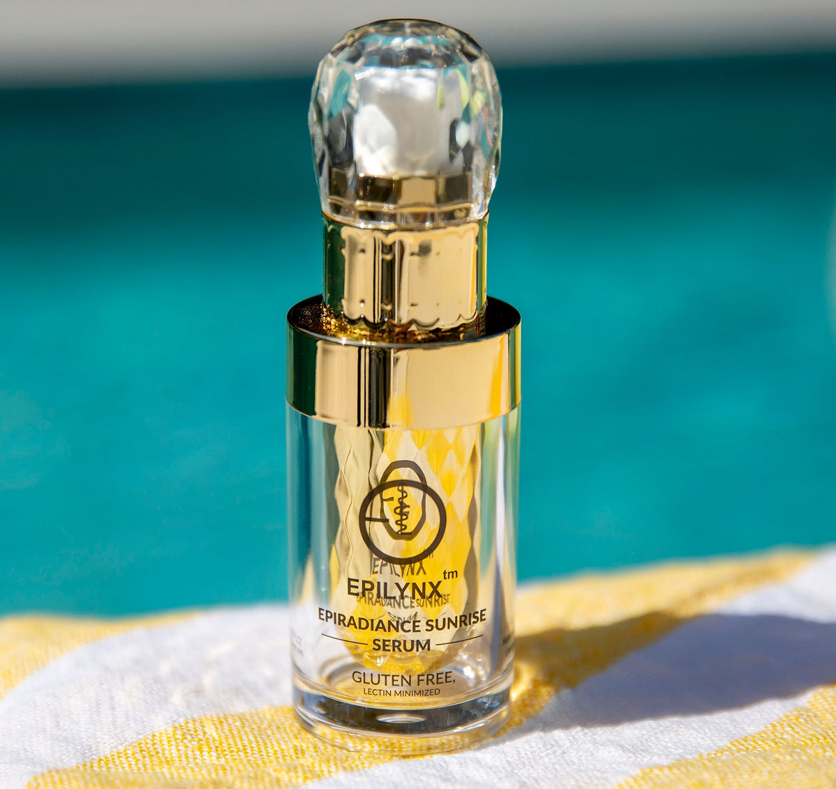 Hyaluronic Acid Serum for Fine Lines — product detail image 2