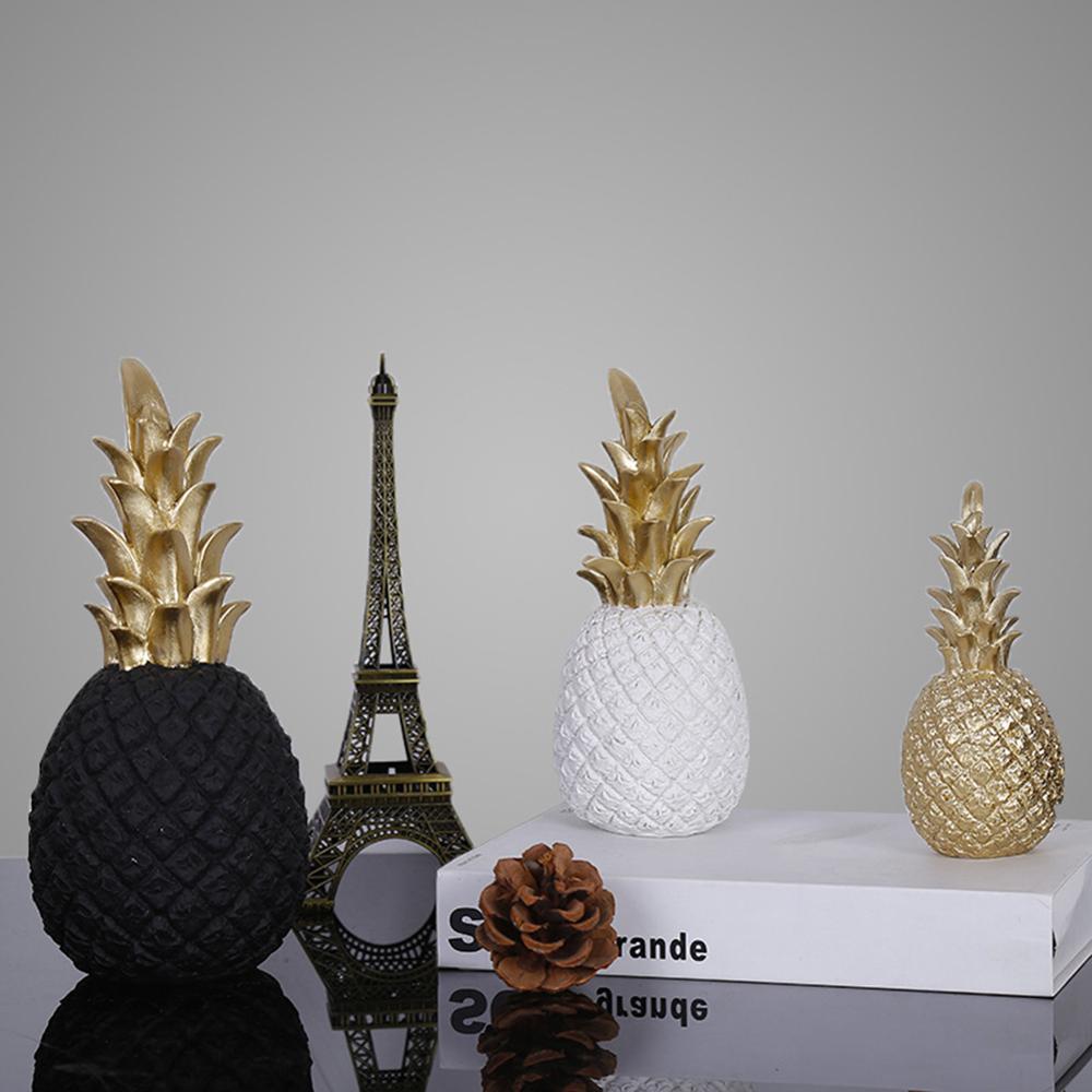 Elegant Gold Pineapple Decor